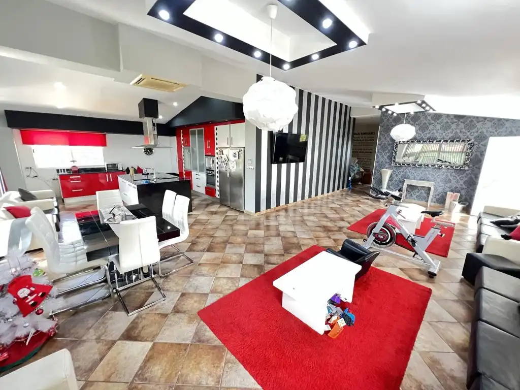 Cocina de Casa o chalet en venta en Alzira con Aire acondicionado, Jardín privado y Terraza