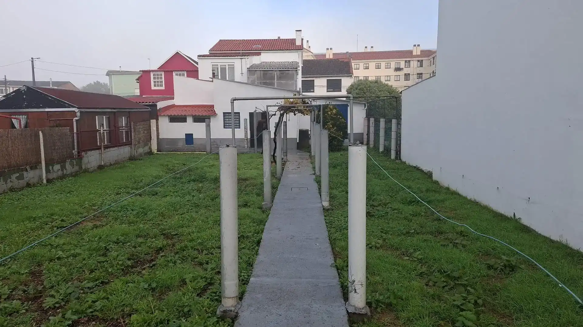 Casa adosada en venta en Narón