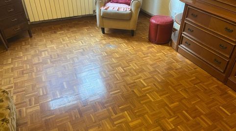 Foto 2 de Piso en venta en Calle Juan XXIII, Gran Via, Logroño