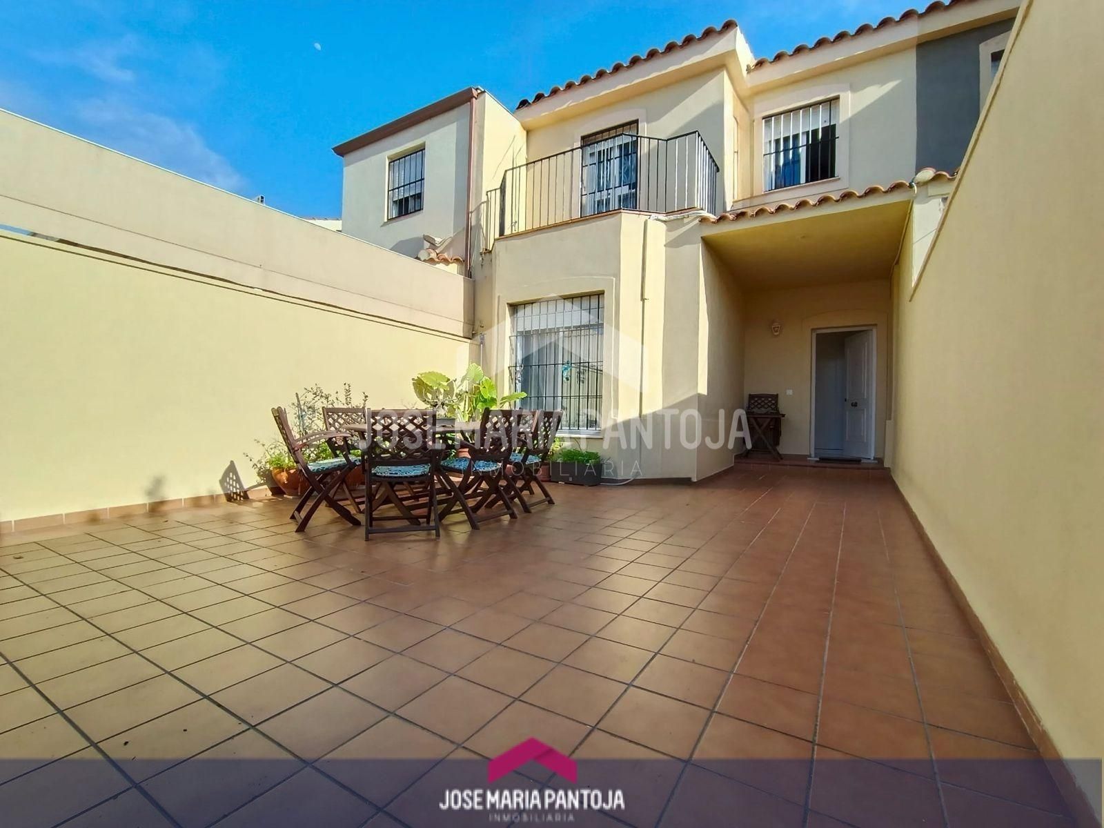 Exterior view of House or chalet for sale in Jerez de la Frontera  with Air Conditioner and Terrace
