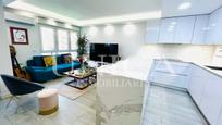 Sala d'estar de Pis en venda en  Madrid Capital amb Aire condicionat, Calefacció i Terrassa