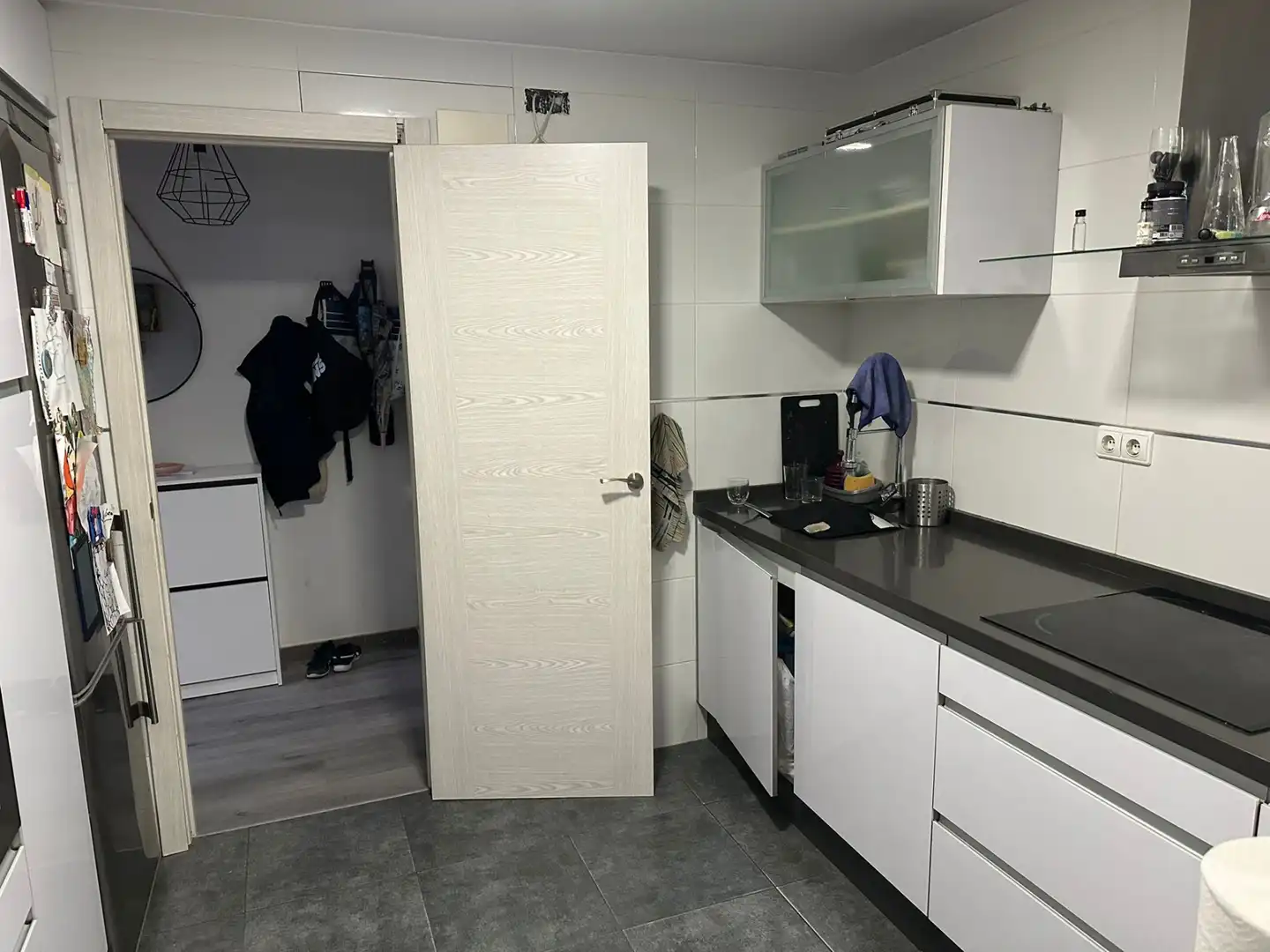 Cocina de Piso en venta en Sevilla con Aire acondicionado y Amueblado
