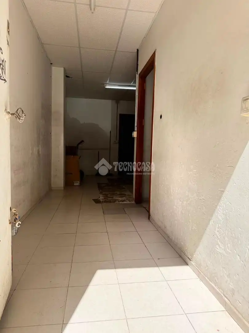 Local comercial en venda a Sur, imagen 10