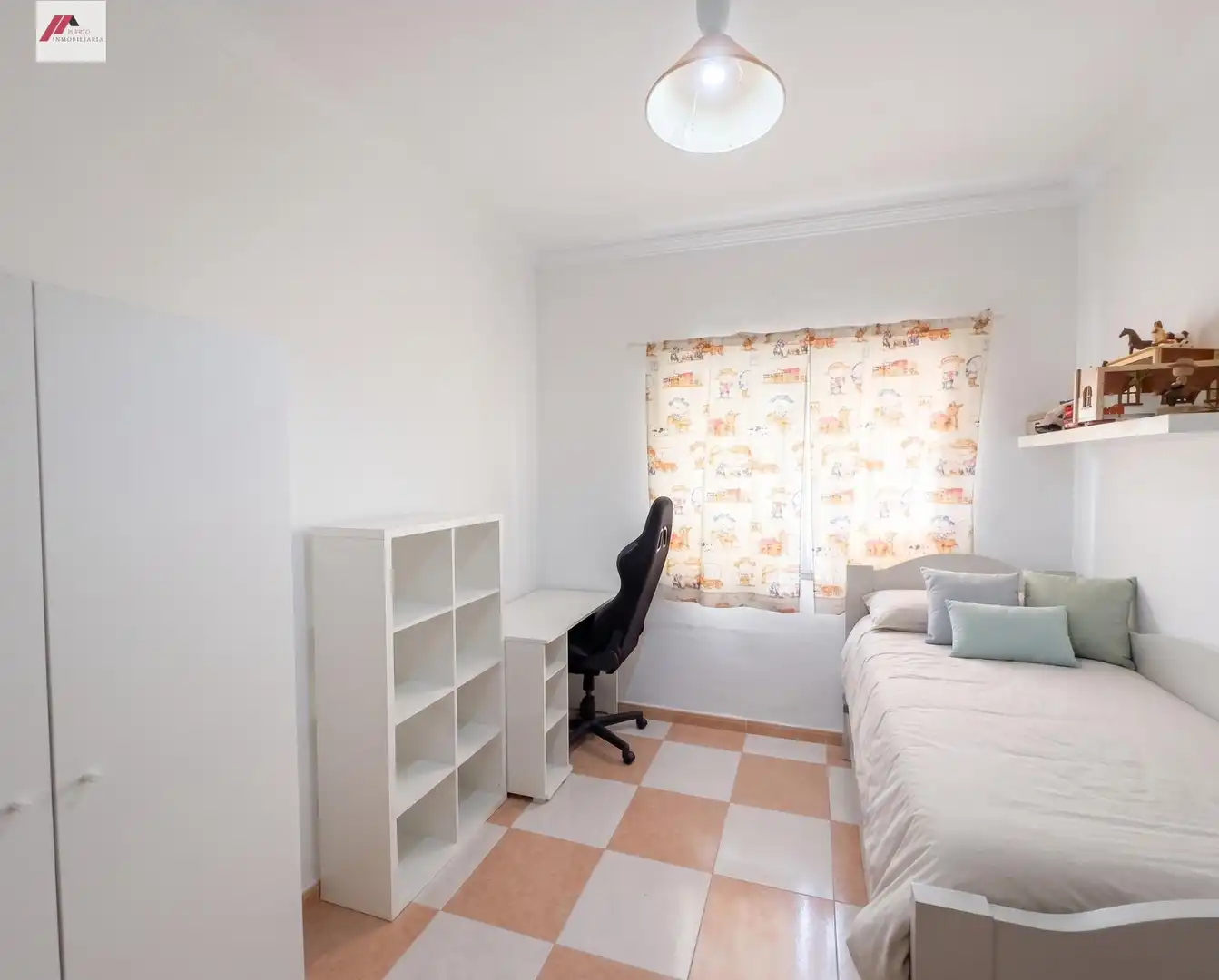 Dormitori de Casa o xalet en venda en El Puerto de Santa María