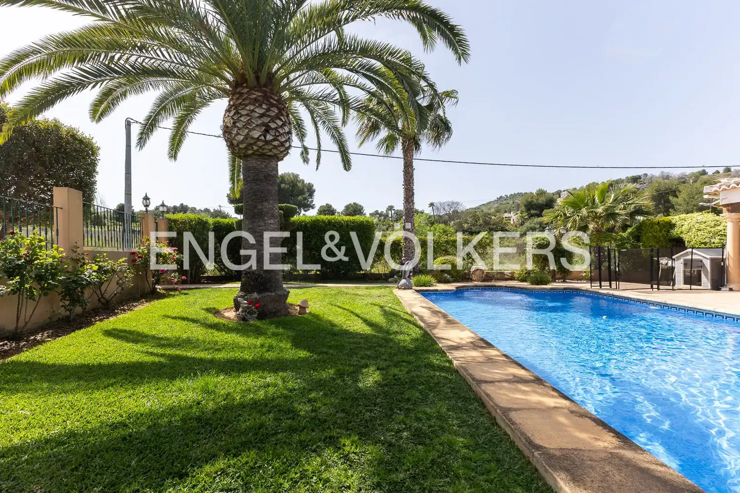 Vista exterior de Finca rústica en venta en Jávea / Xàbia con Aire acondicionado, Calefacción y Jardín privado