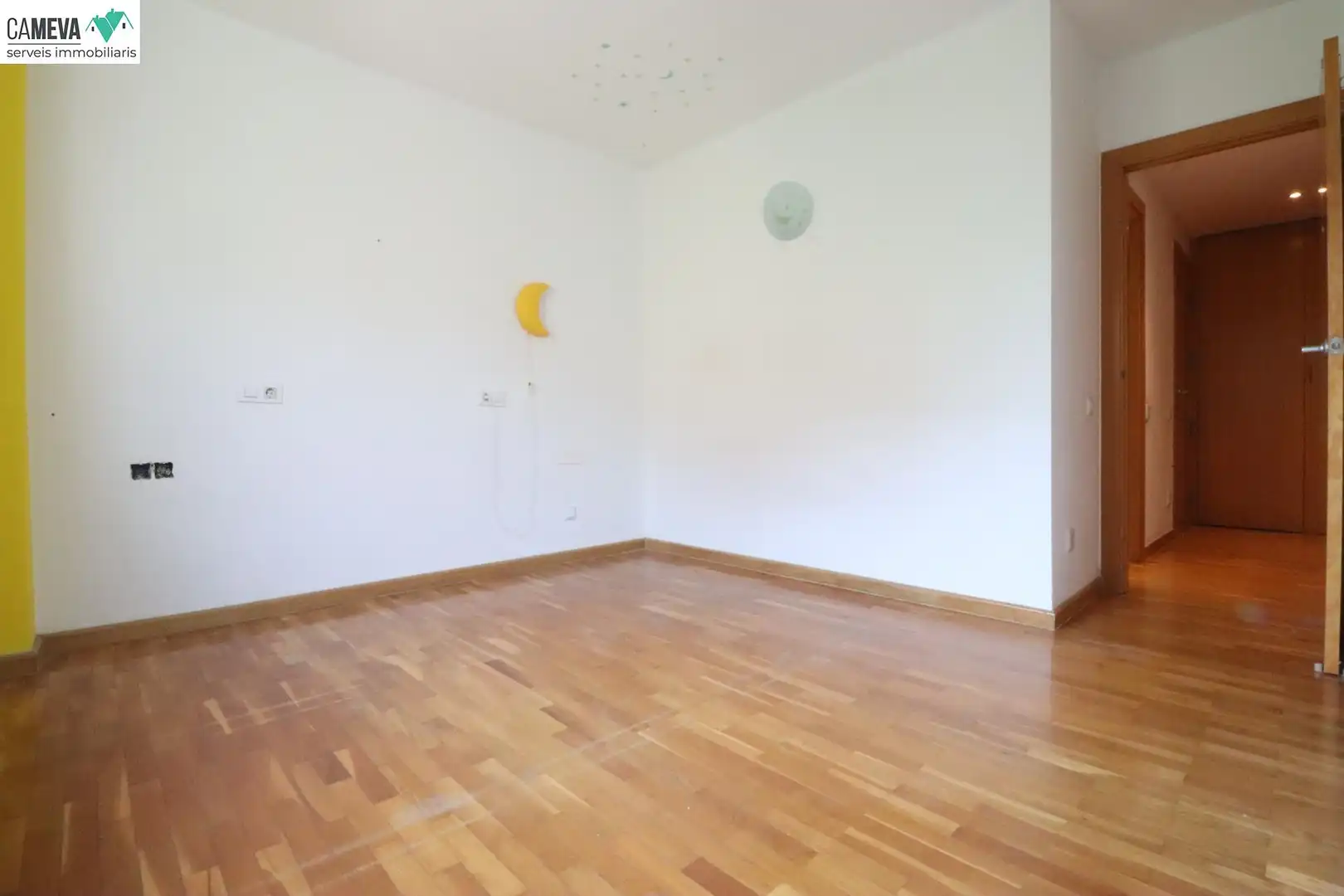 Bedroom of Flat for sale in Sabadell  with Air Conditioner, Heating and Storage room