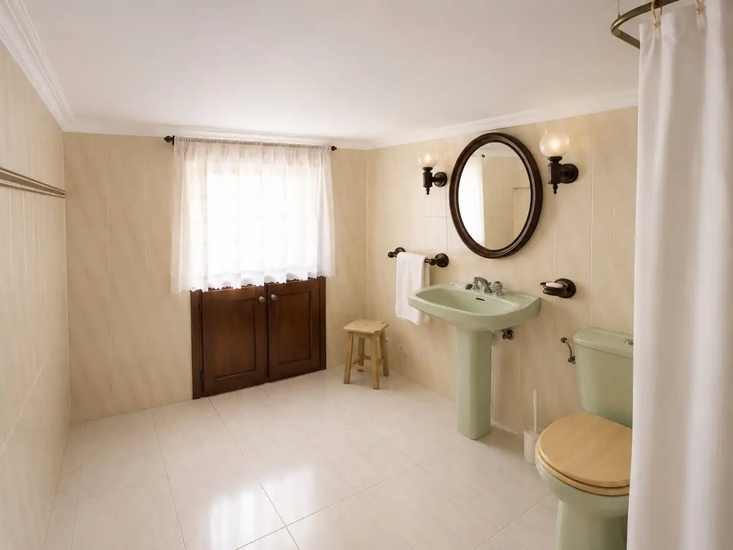 Baño de Edificio en venta en Tubilla del Agua