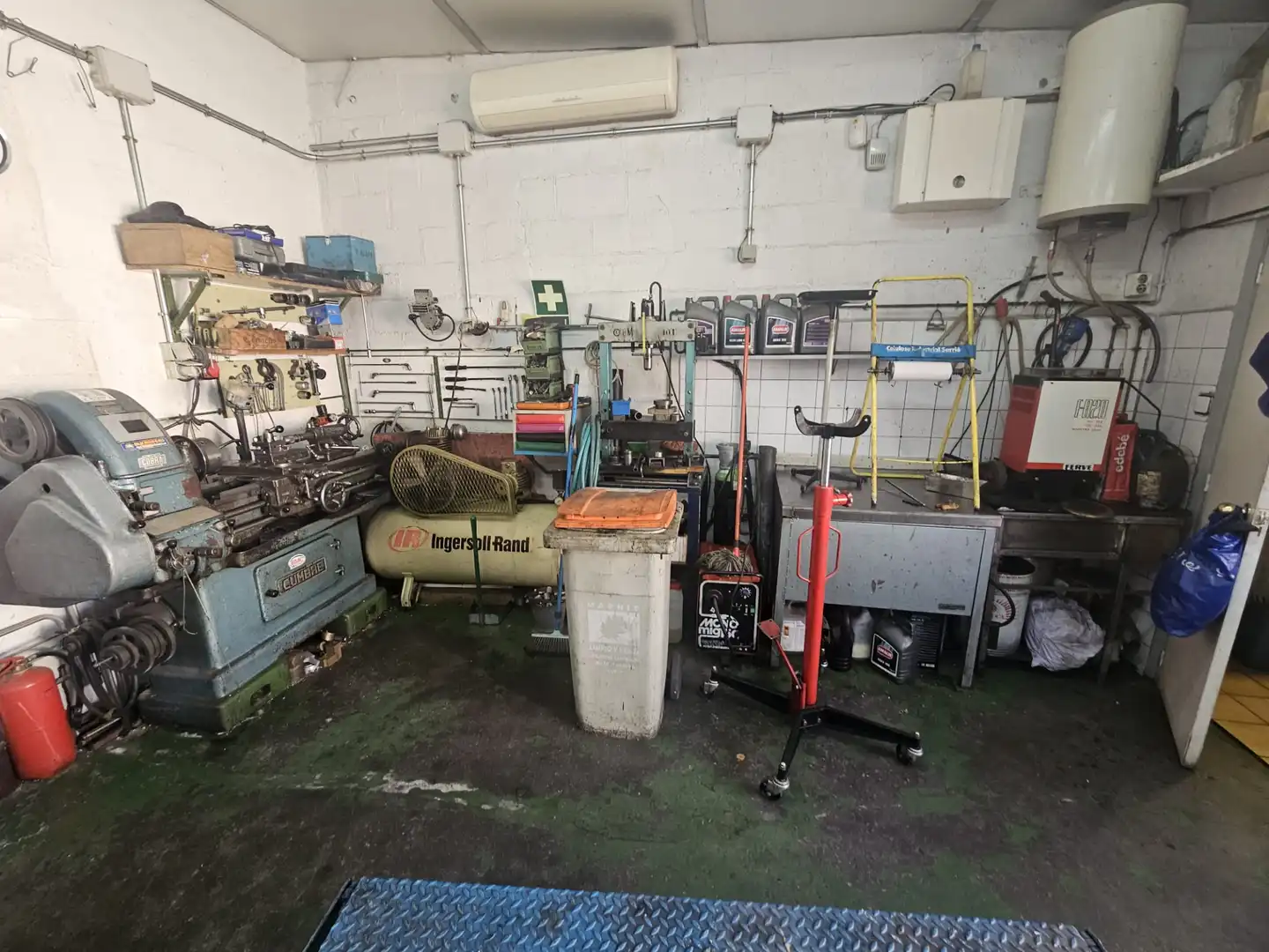 Fabrikhallen zur Miete in San Fernando de Henares mit Heizung
