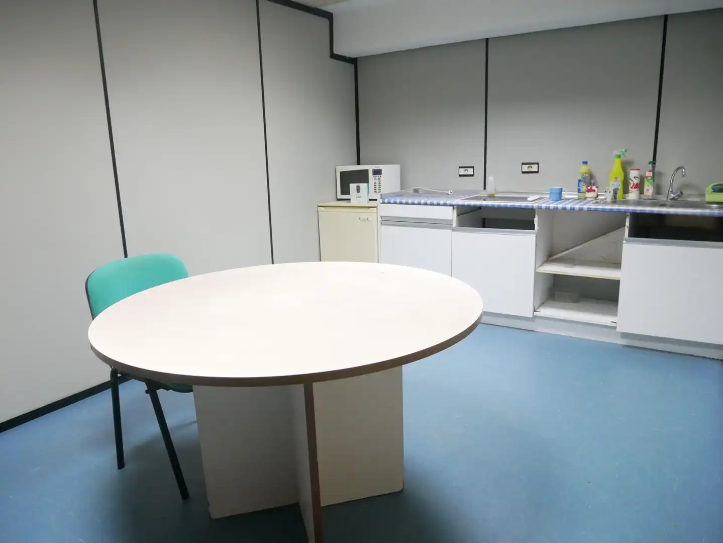 Büro zur Miete in Basauri  mit Klimaanlage und Heizung