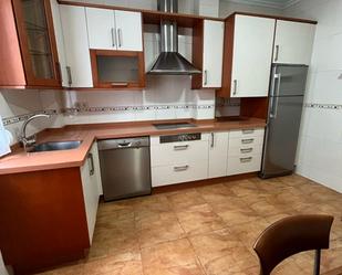Cuina de Pis en venda en Ferrol amb Calefacció, Parquet i Moblat