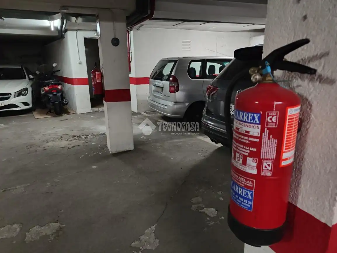 Parking de Garaje en venta en Carabanchel