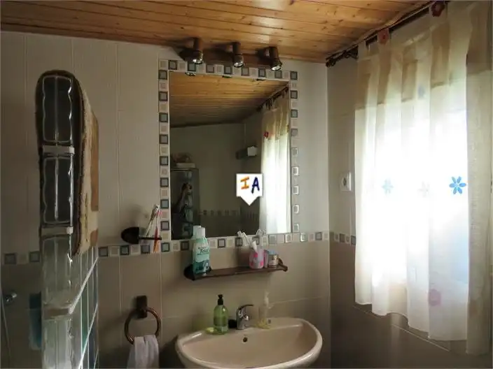 Adossat amb piscina en venda a Martos, imagen 8