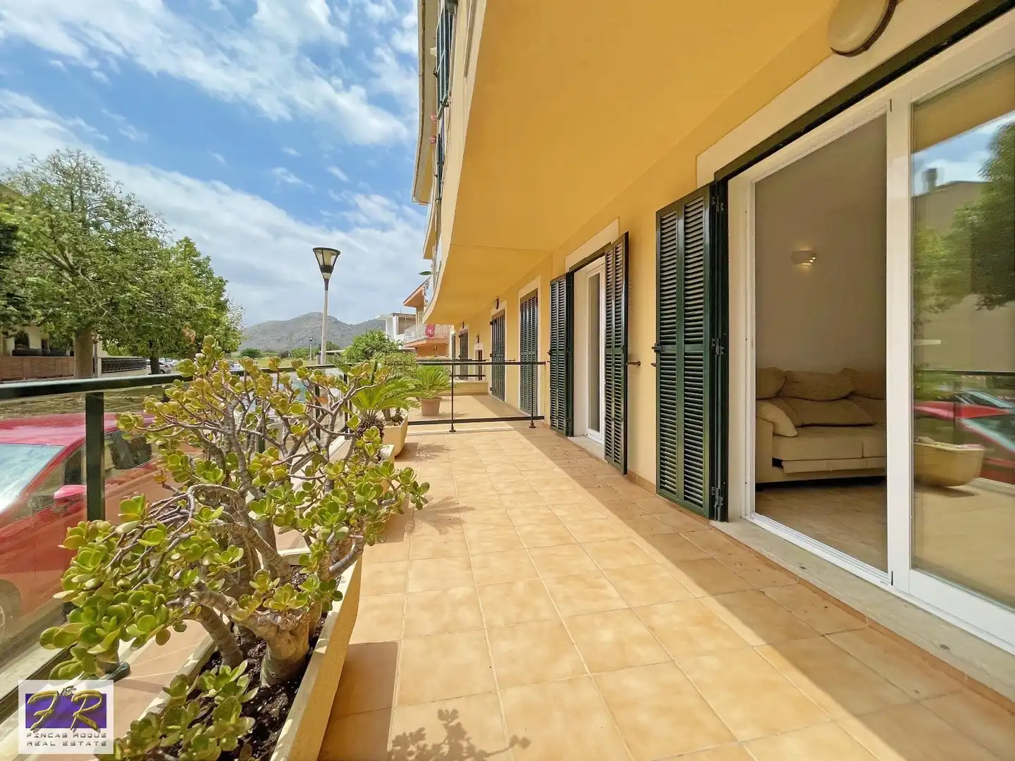 Vista exterior de Piso en venta en Alcúdia con Aire acondicionado, Terraza y Horno