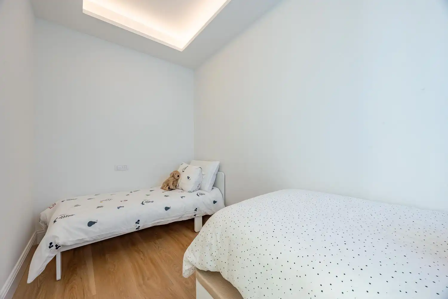 Schlafzimmer von Dachboden zum Verkauf in Las Palmas de Gran Canaria mit Klimaanlage, Terrasse und Möbliert