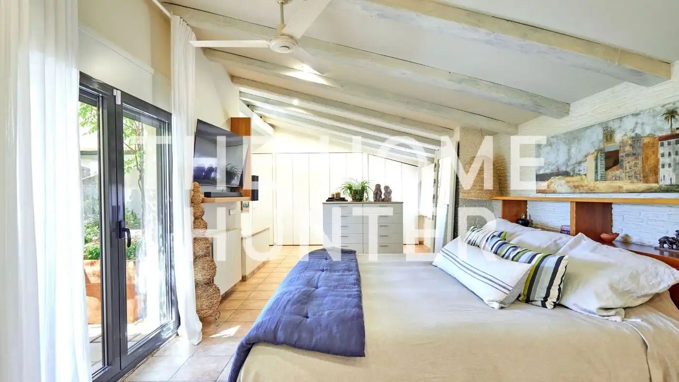 Bedroom of Houses for sale in Ventalló  with Air Conditioner, Heating and Private garden