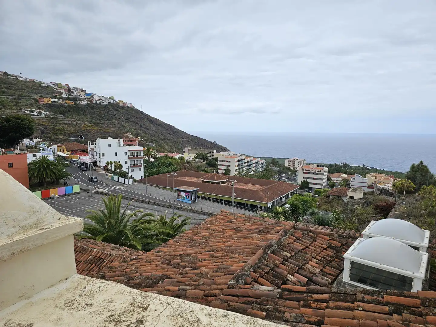 Vista exterior de Casa o xalet en venda en Icod de los Vinos amb Terrassa, Traster i Balcó