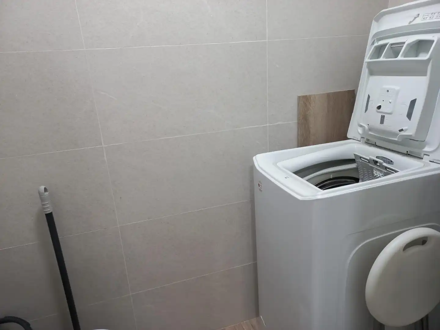 Baño de Piso de alquiler en Valencia con Aire acondicionado, Calefacción y Parquet