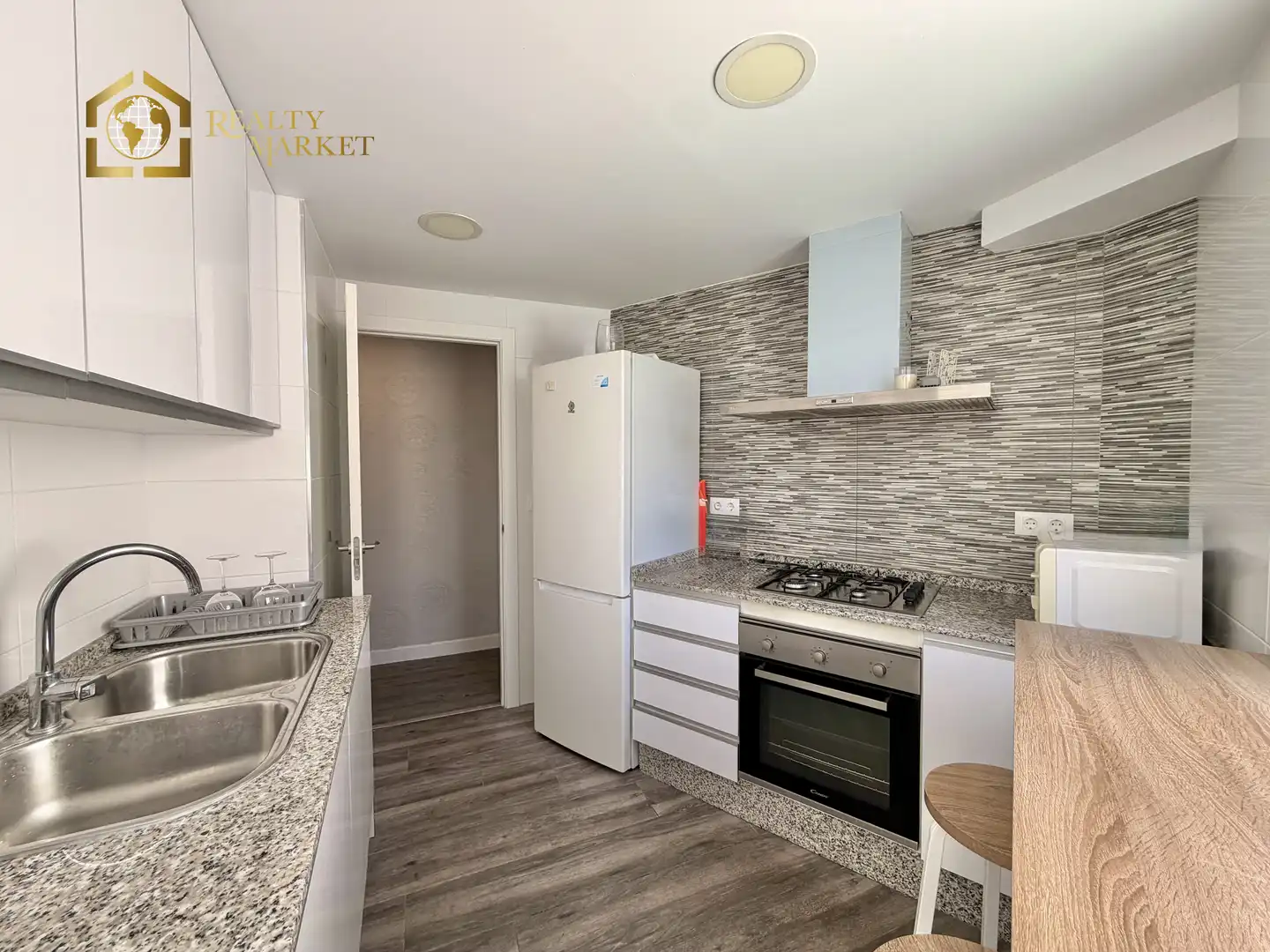 Cocina de Piso en venta en Valencia con Aire acondicionado y Balcón