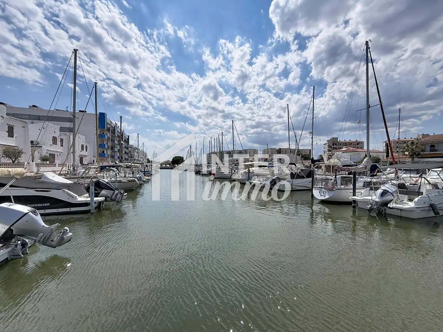Casa amb piscina en venda a AVENIDA DEL PORT CANIGO 7, 17480 ROSES, imagen 2