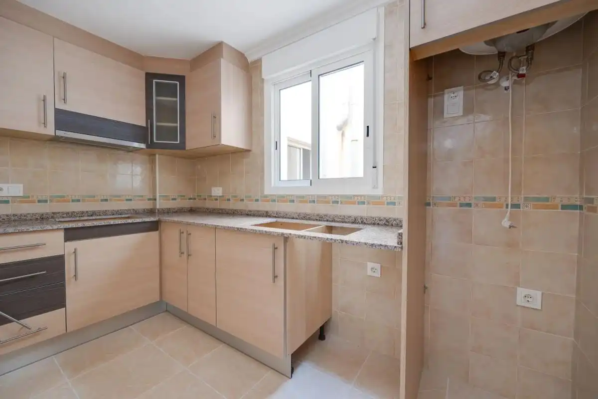 Cocina de Piso en venta en San Fulgencio con Jardín privado y Piscina