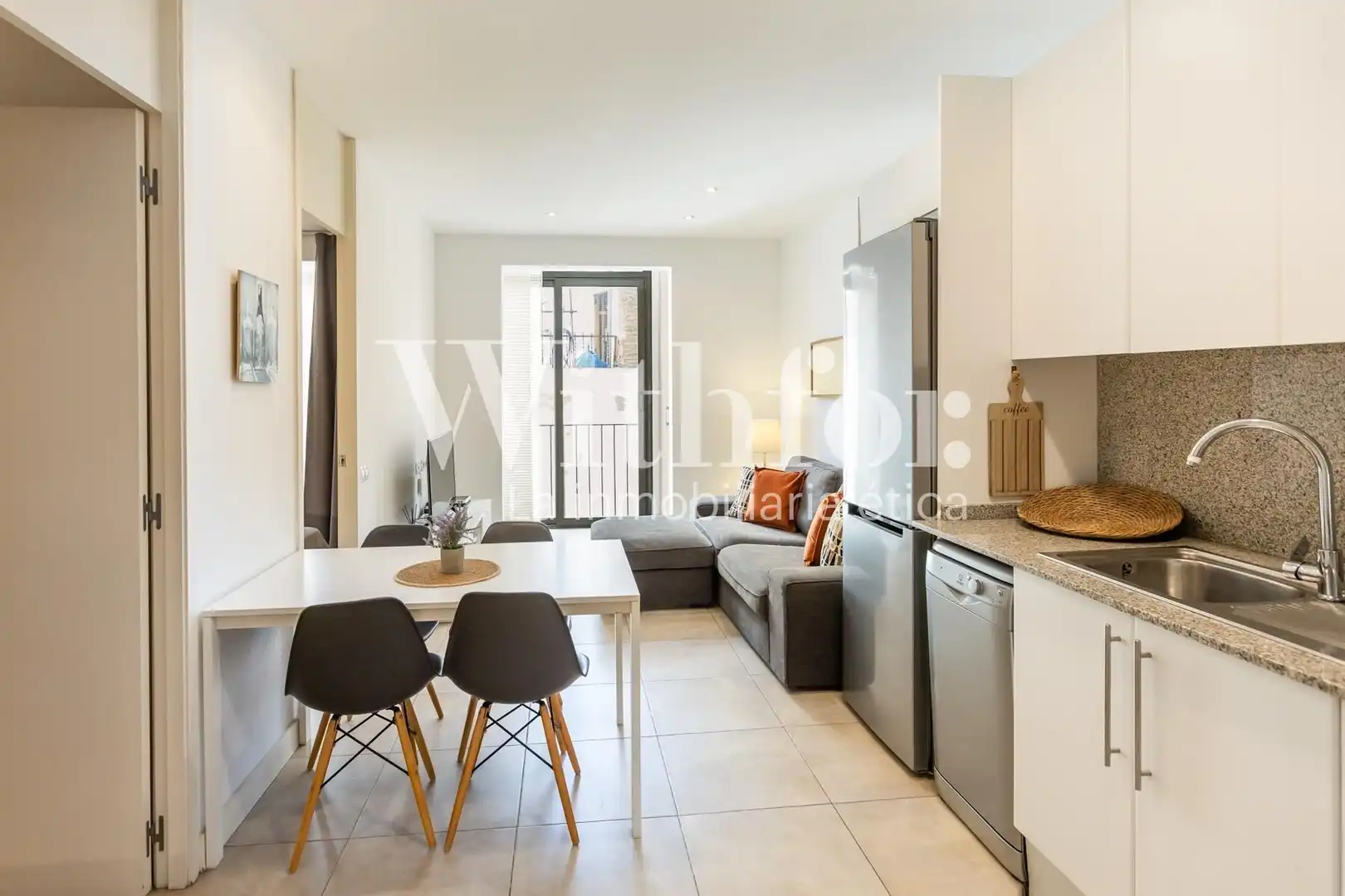 Exterior view of Flat for sale in Barcelona  with Air Conditioner, Heating and Parquet flooring