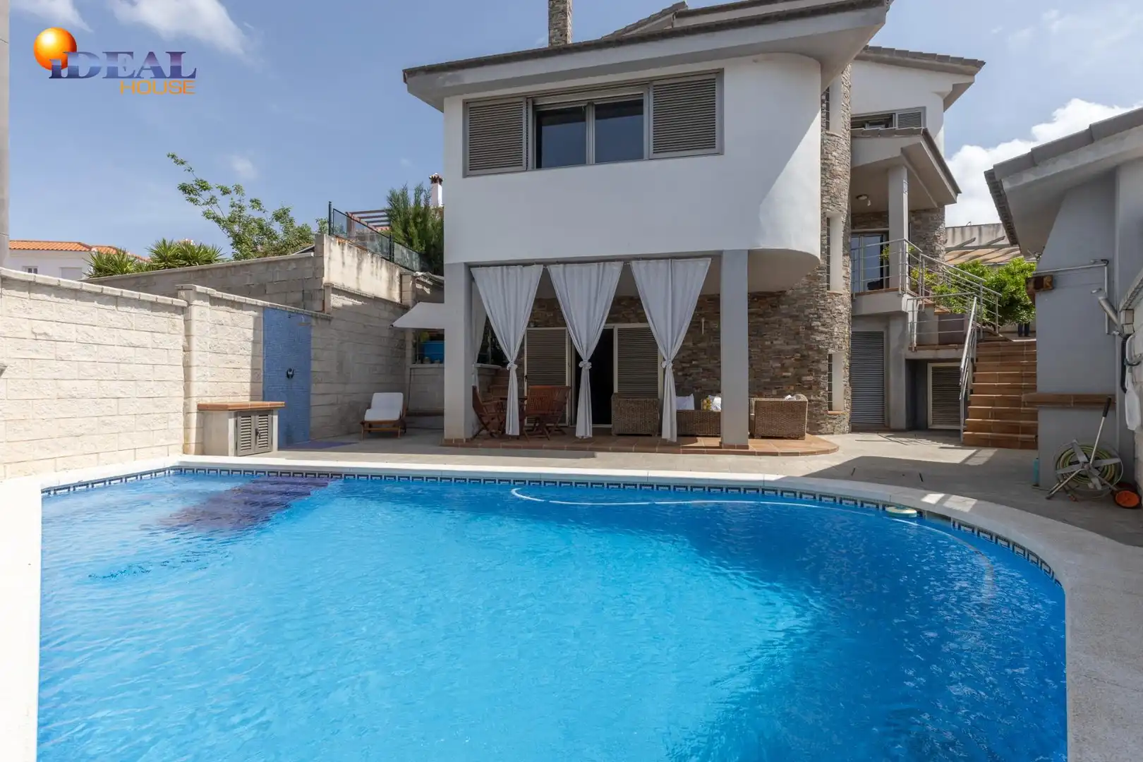 Casa amb piscina en venda a Alfacar, imagen 2