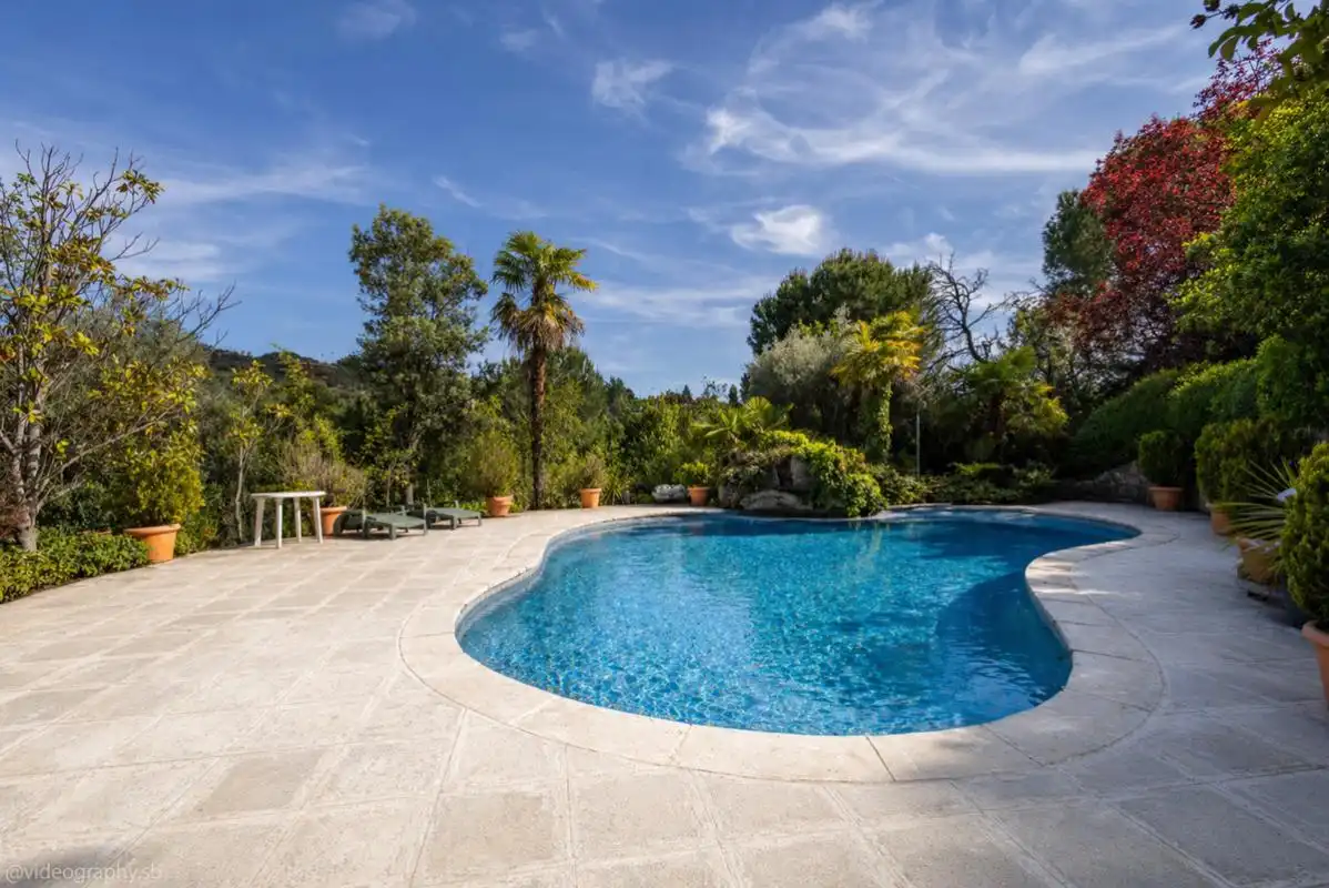 Detached house with pool for sale in Molino de la Hoz