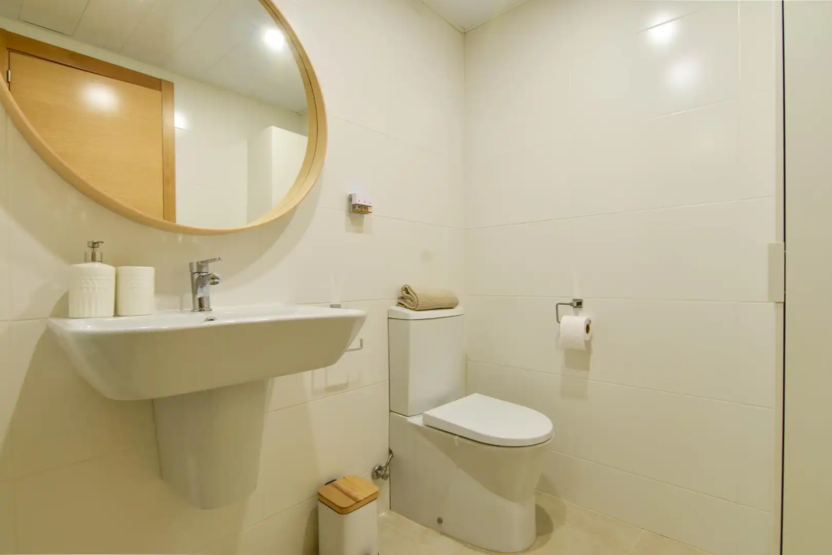 Bathroom of Flat for rent in El Puig de Santa Maria  with Air Conditioner, Heating and Private garden
