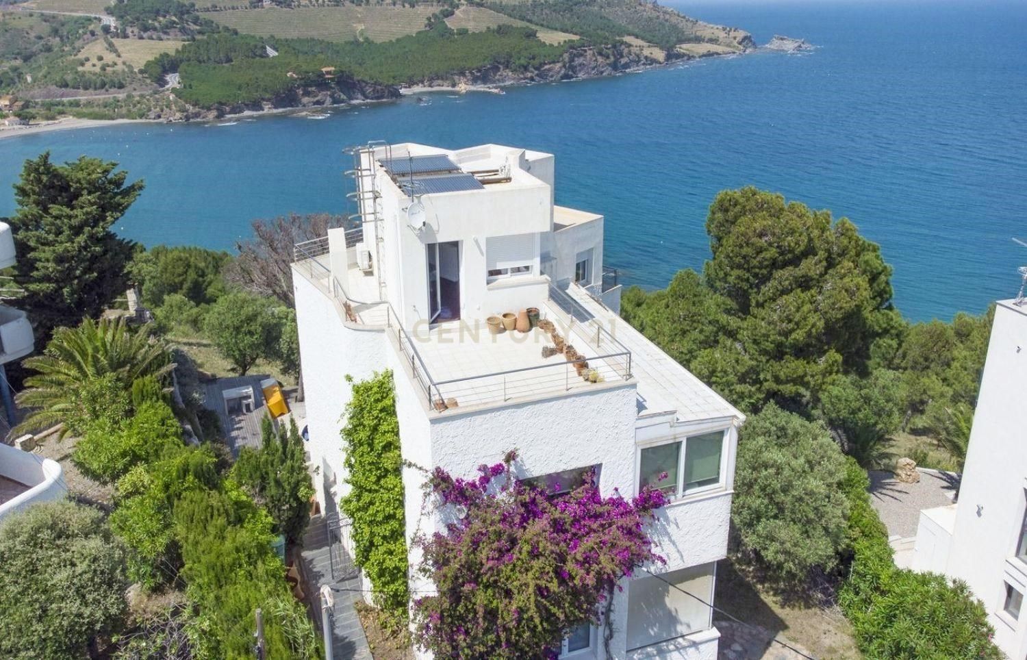 Exterior view of House or chalet for sale in Llançà  with Air Conditioner, Terrace and Swimming Pool