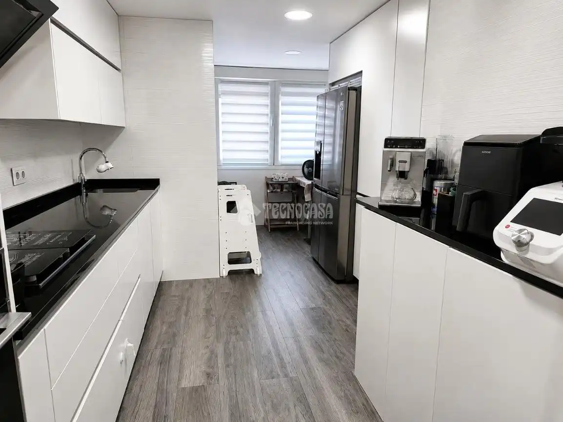 Kitchen of Flat for sale in Fuenlabrada  with Heating