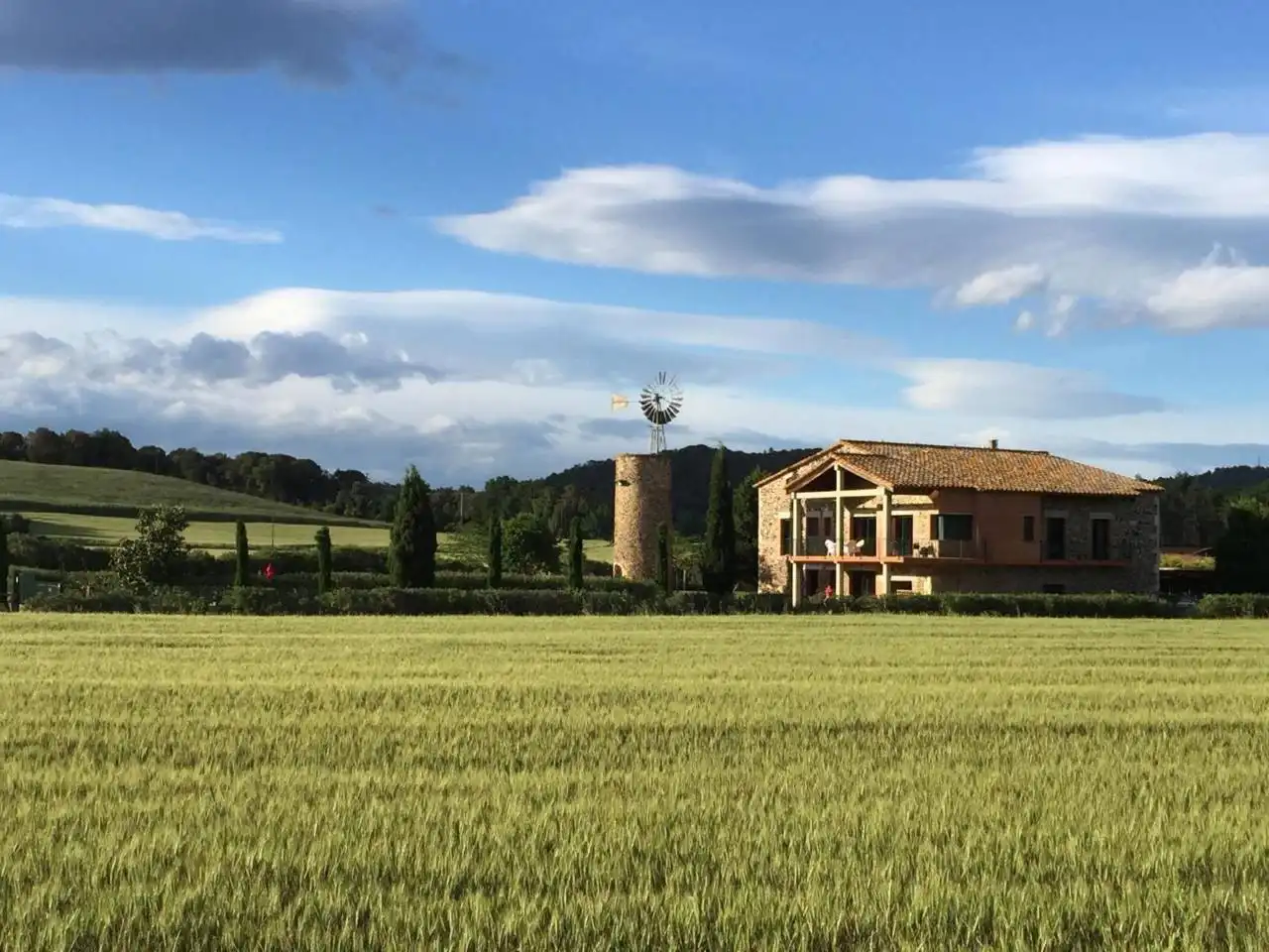 Vista exterior de Finca rústica de alquiler en Aiguaviva con Calefacción, Jardín privado y Terraza
