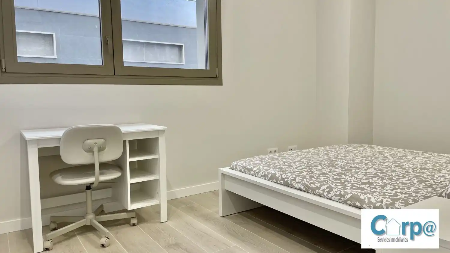Schlafzimmer von Wohnung zur Miete in  Pamplona / Iruña mit Heizung, Terrasse und Abstellraum