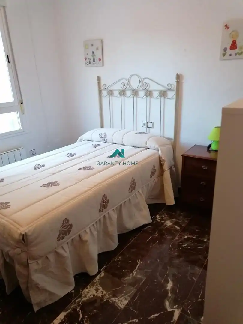 Bedroom of Flat for rent in Jaén  with Furnished and Balcony