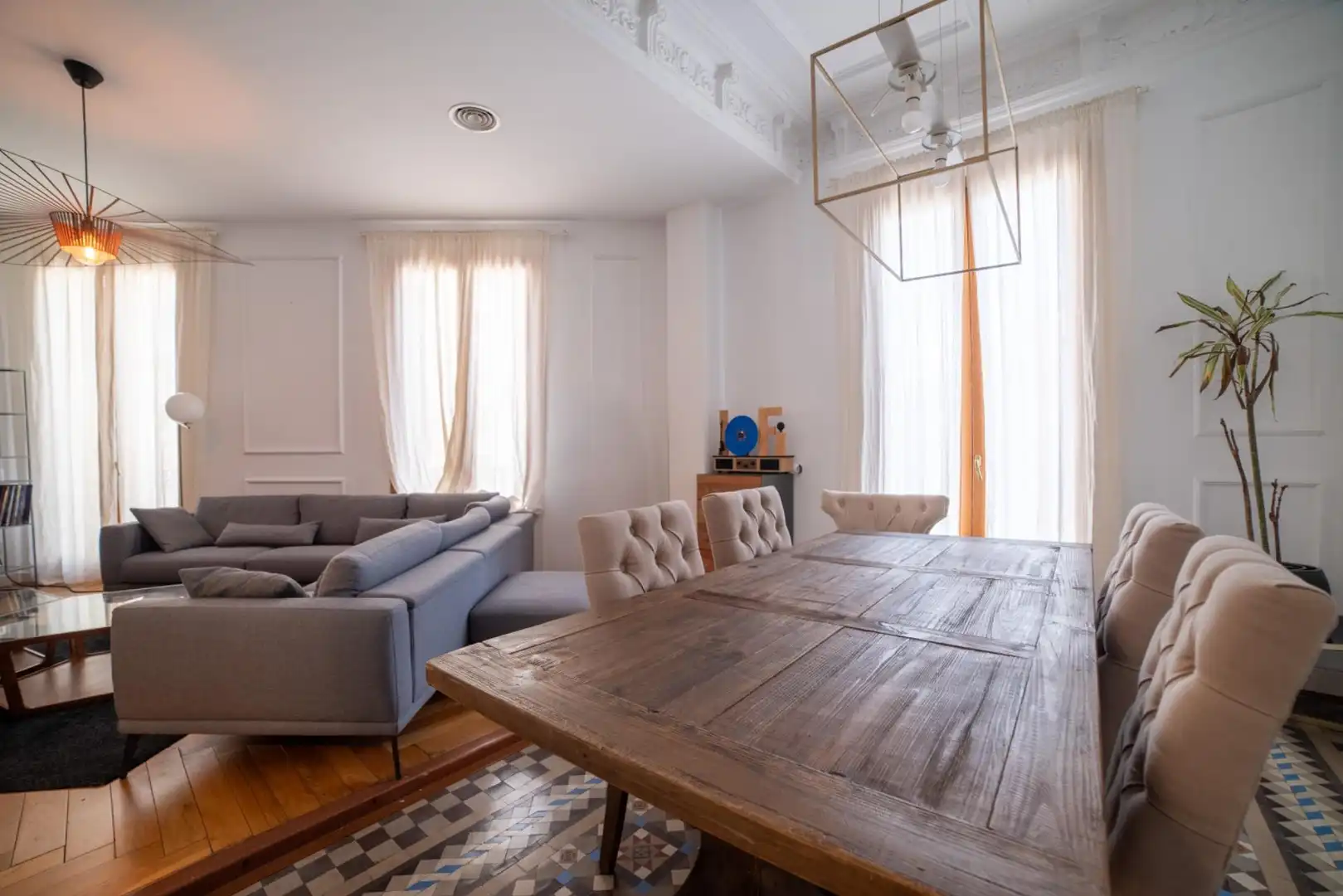 Flat with terrace for sale in CORTS CATALANES, imagen 5