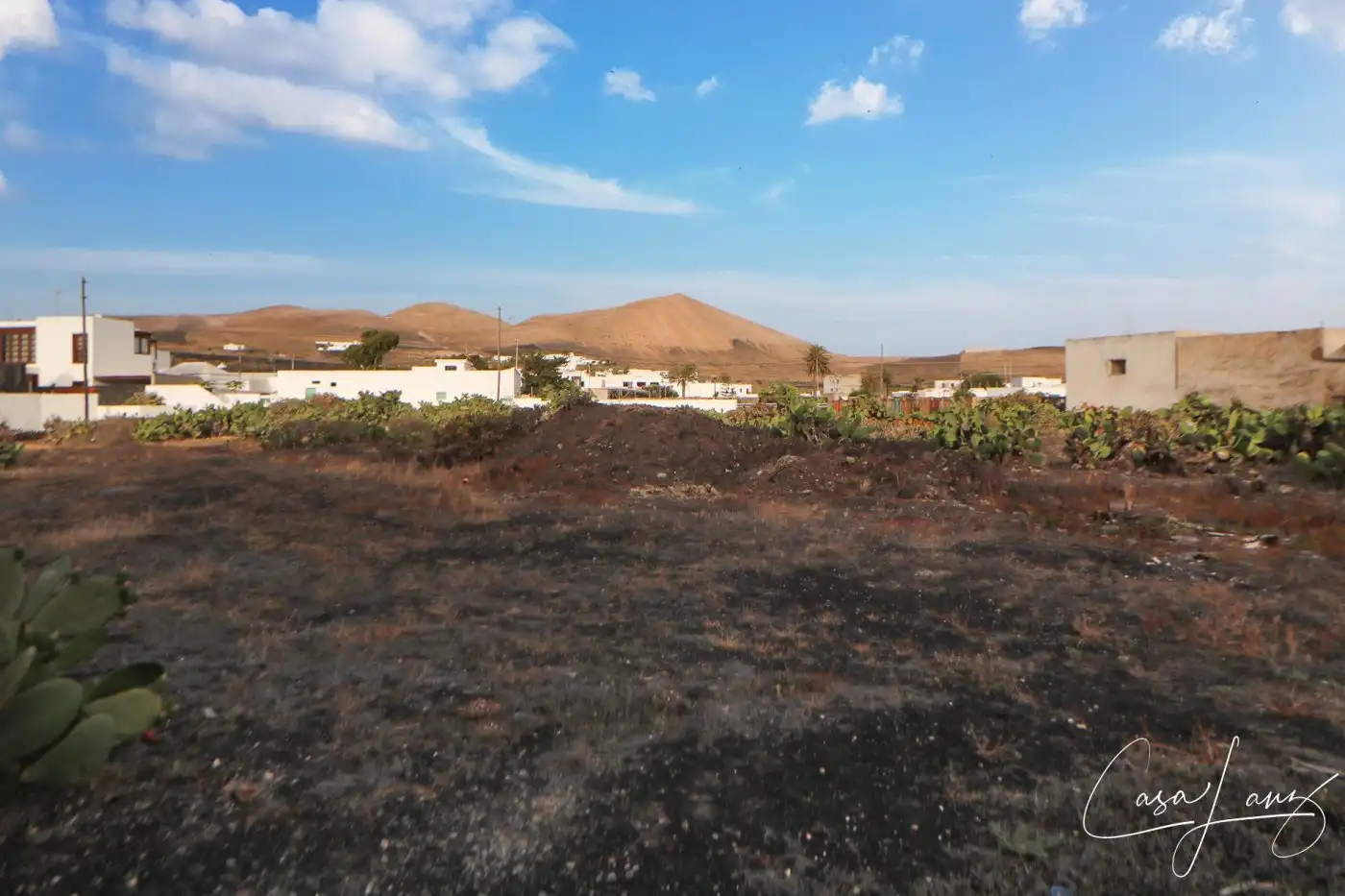 Houses for sale in Yaiza  with Private garden