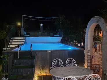 Casa amb piscina en venda a Calle Almonte