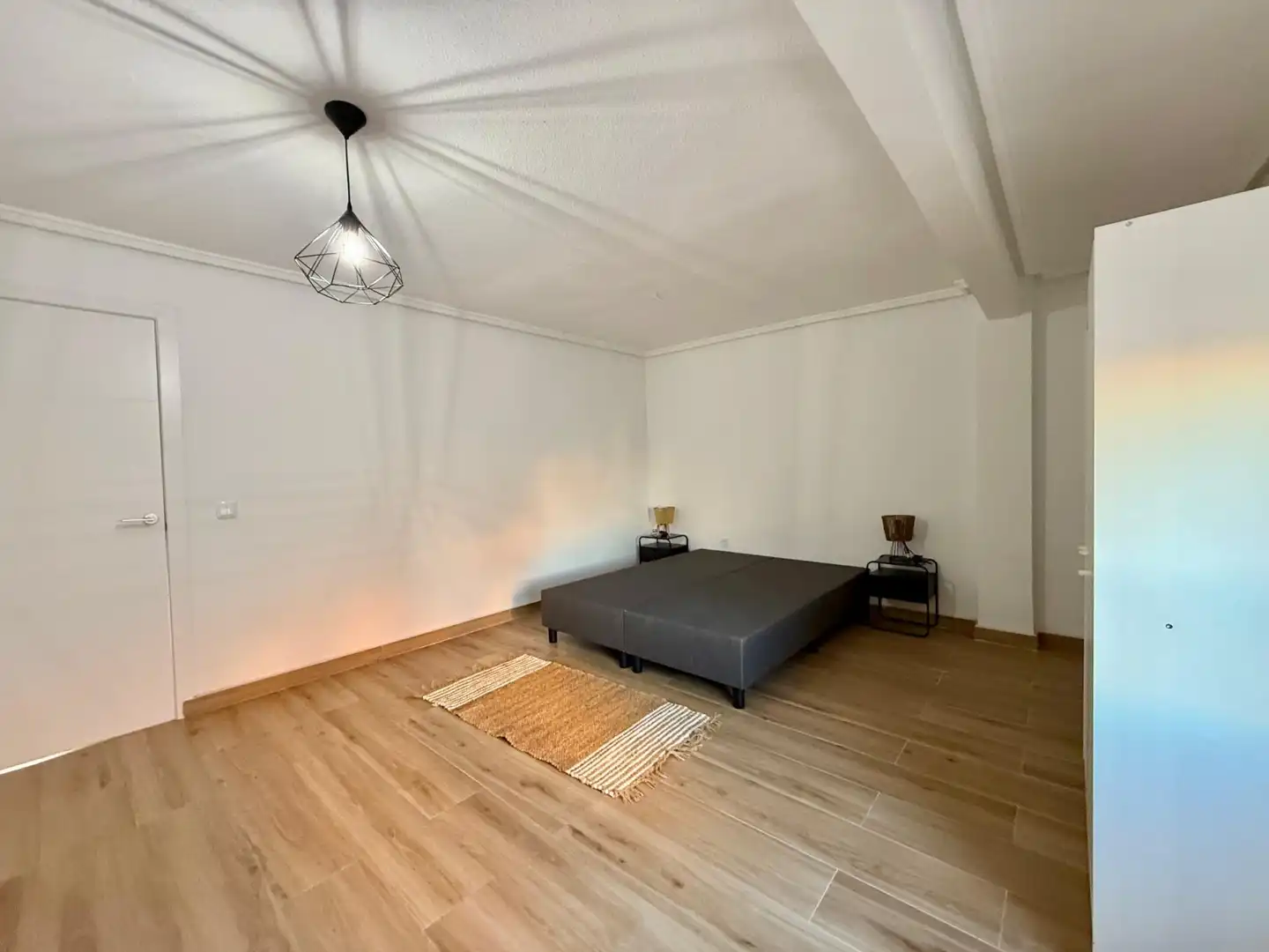 Apartamento en venta en Catral con Lavadora, Microondas y TV
