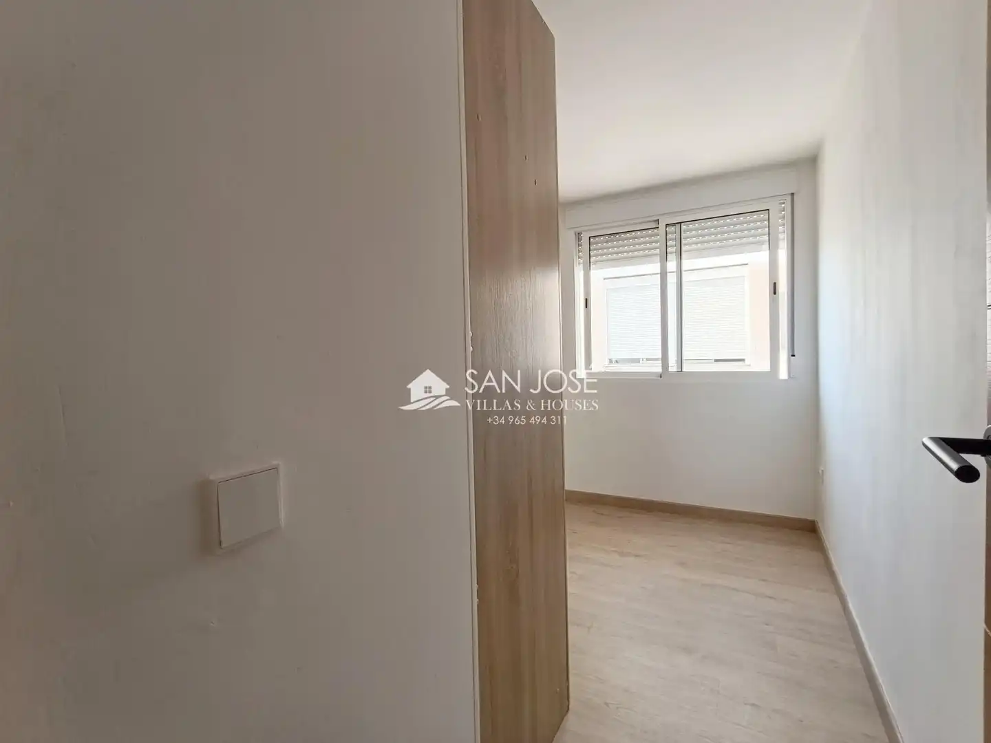 Habitación de Piso en venta en Monóvar  / Monòver con Amueblado y Balcón