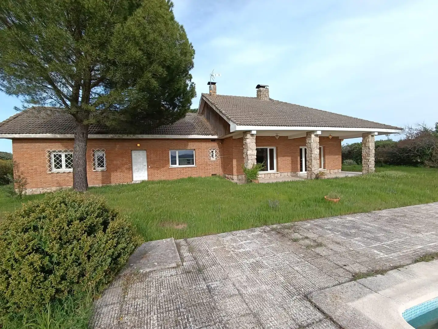 Vista exterior de Casa o chalet en venta en Pedrezuela con Calefacción, Jardín privado y Terraza