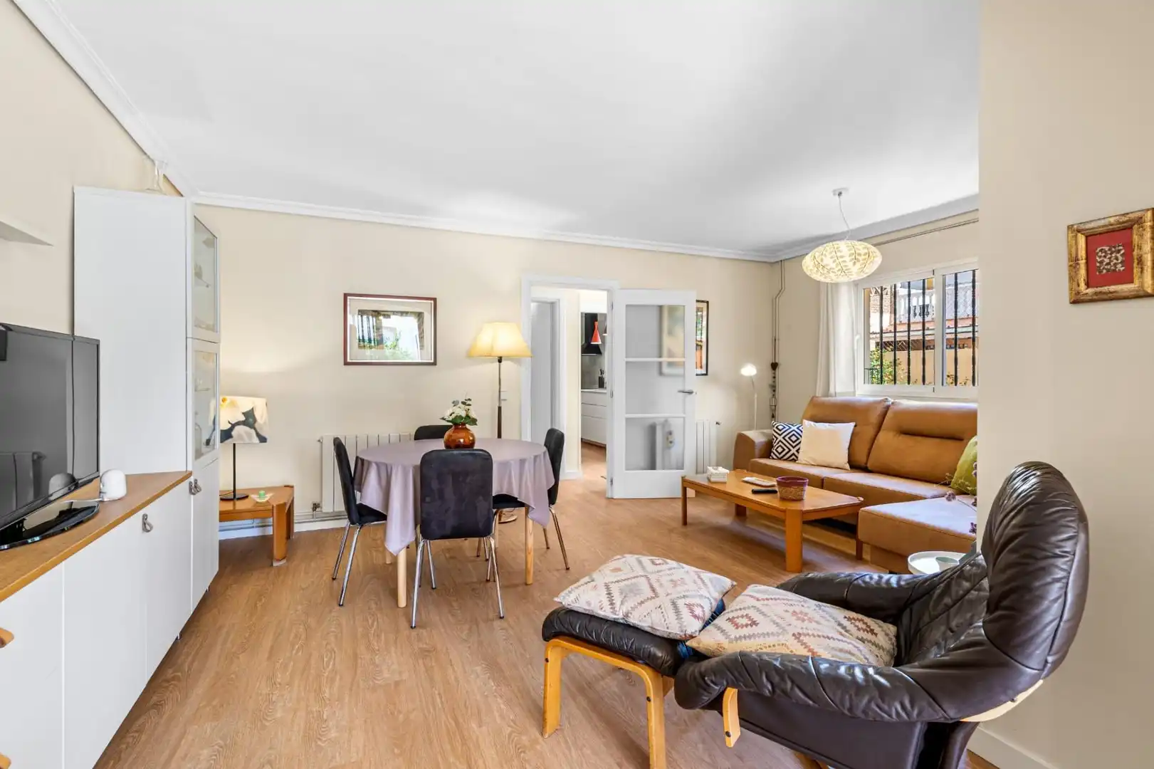 Living room of Detached homes for sale in Fuengirola  with Air Conditioner, Private garden and Terrace