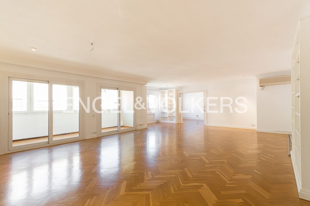 Apartment for sale in Doctor Molinell, Exposició