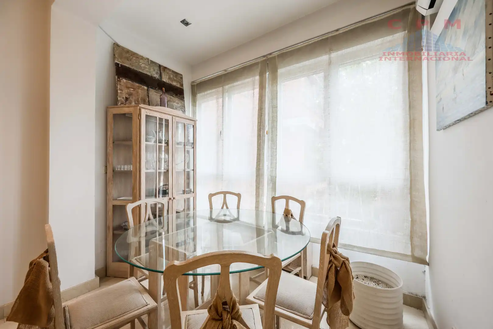 Dining room of Flat for rent in Madrid  with Air Conditioner, Heating and Parquet flooring
