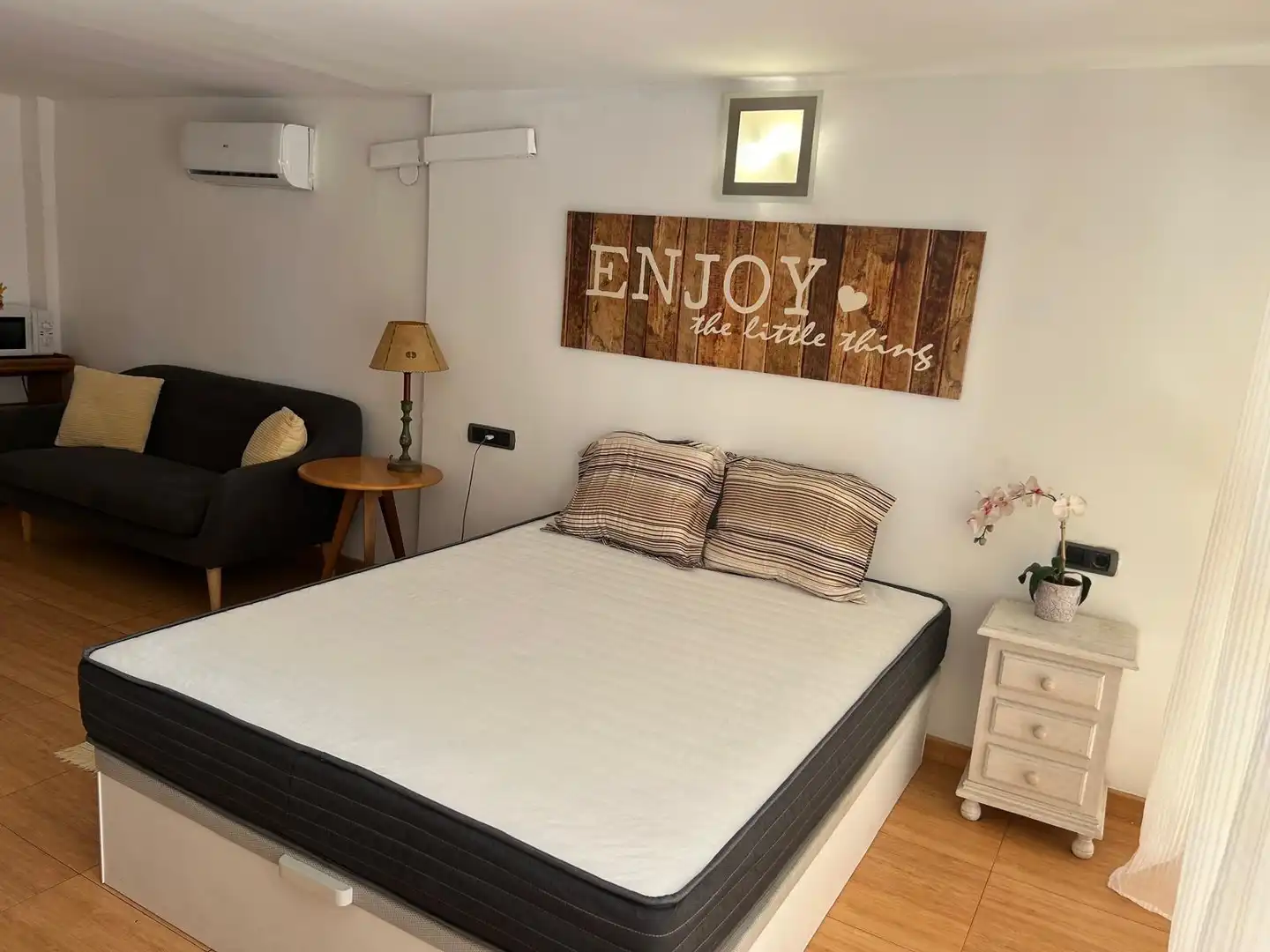 Bedroom of Study for rent in Alicante / Alacant  with Air Conditioner