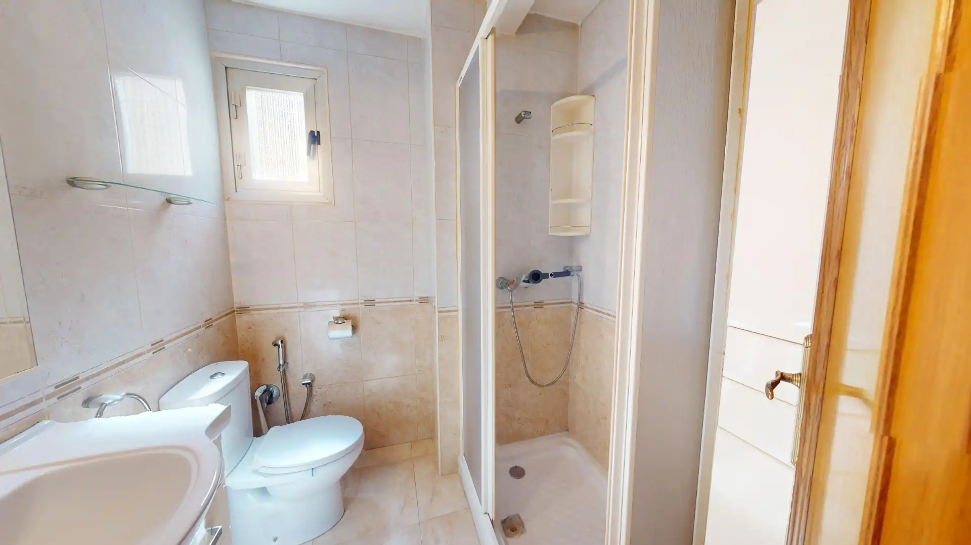 Bathroom of Flat for sale in Villajoyosa / La Vila Joiosa  with Air Conditioner, Furnished and Balcony