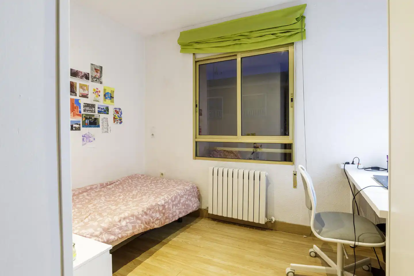 Habitación de Piso en venta en Zaragoza