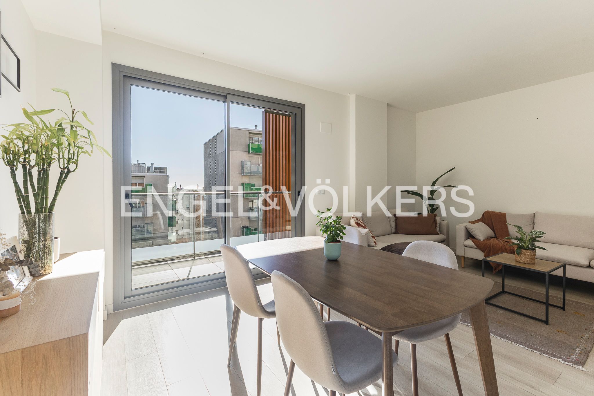 Vista exterior de Apartament en venda en  Barcelona Capital amb Aire condicionat, Calefacció i Traster