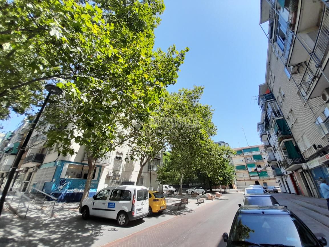 Vista exterior de Piso en venta en Alcorcón