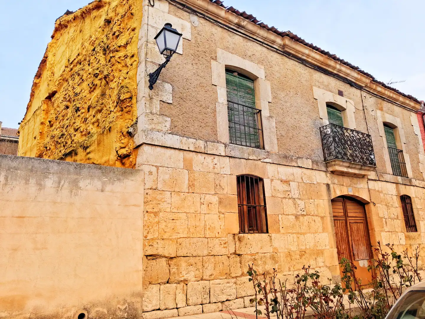 Vista exterior de Casa adosada en venta en Fuentespina con Jardín privado