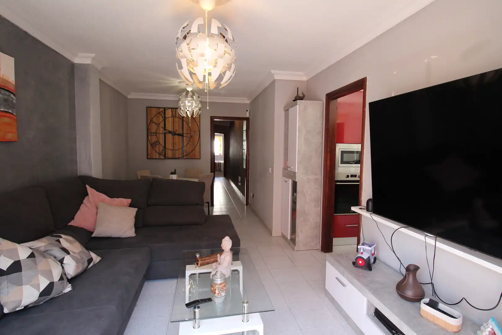 Living room of Flat for sale in San Cristóbal de la Laguna  with Terrace, Storage room and Furnished