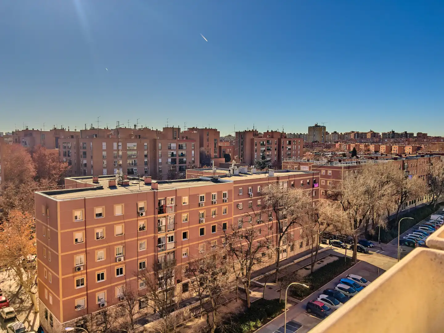 Vista exterior de Àtic en venda en Madrid amb Aire condicionat, Calefacció i Jardí privat
